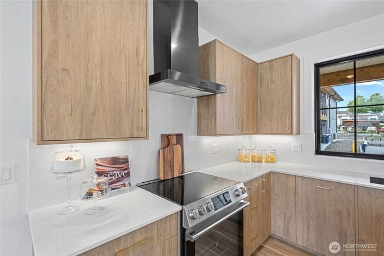 227 Skipping Stone Loop - Photo 3 of 17