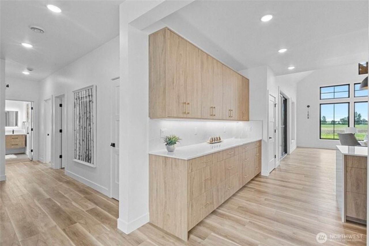 227 Skipping Stone Loop - Photo 4 of 17