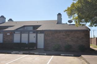 602 Bellaire Dr #B - Photo 1 of 1