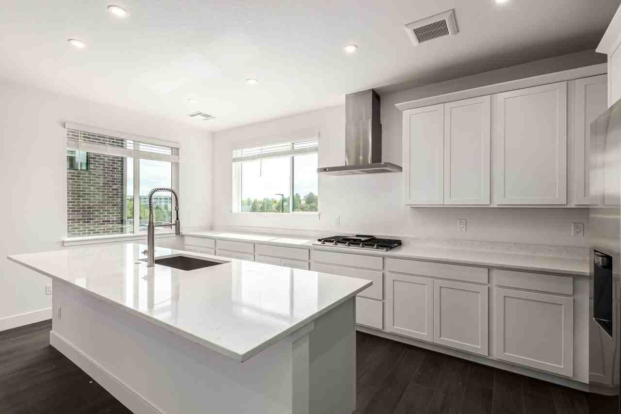 2 Ascent Trl - Photo 2 of 30