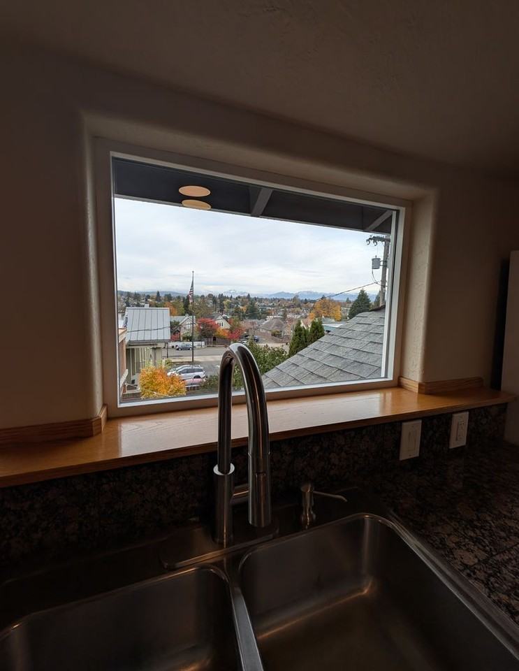 657 Pleasant Ave - Photo 6 of 41