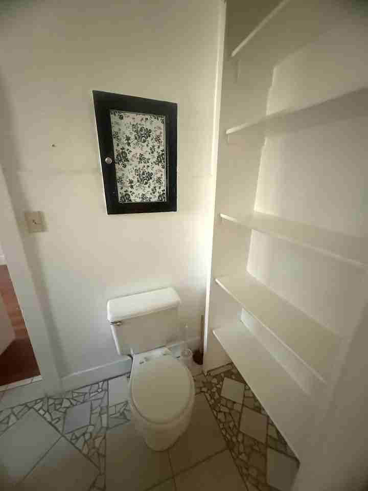 816 Meeker St - Photo 2 of 6