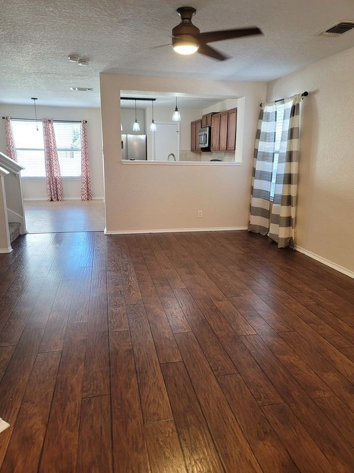 4923 Bending Elms - Photo 4 of 24