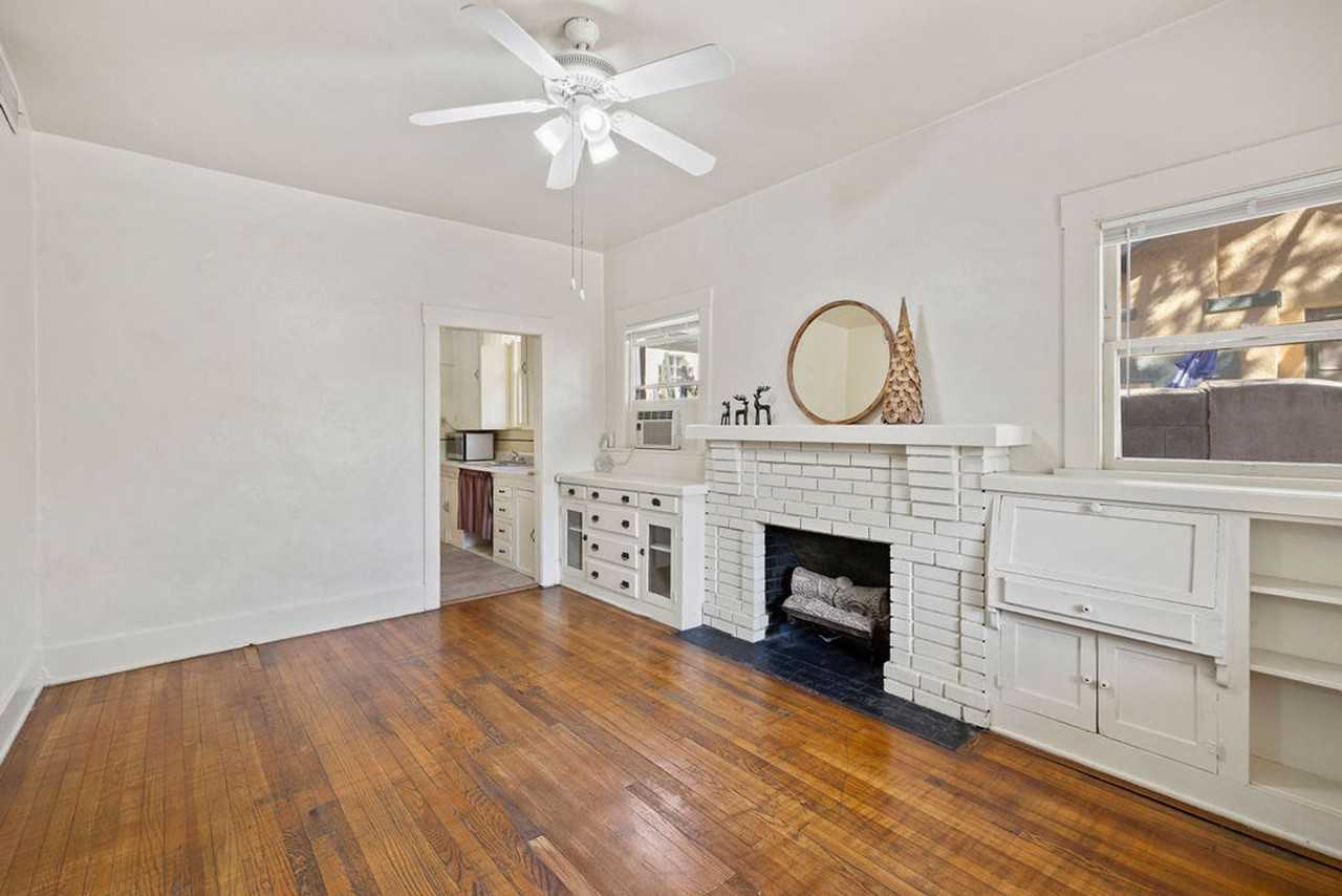 509 E 2nd St - Photo 4 of 24