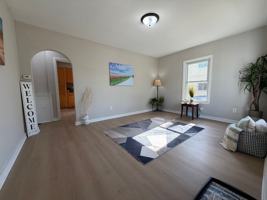 featured image of 319 Grand Blvd