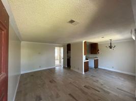 featured image of 888 Greenfield Ave #B