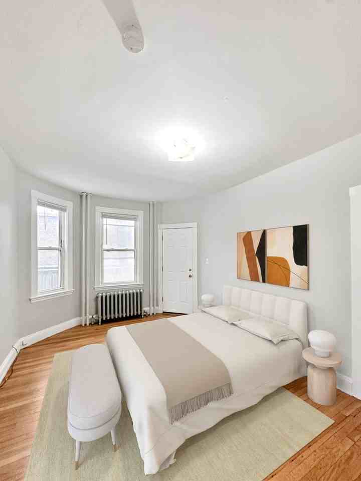 11 Pond St - Photo 3 of 10