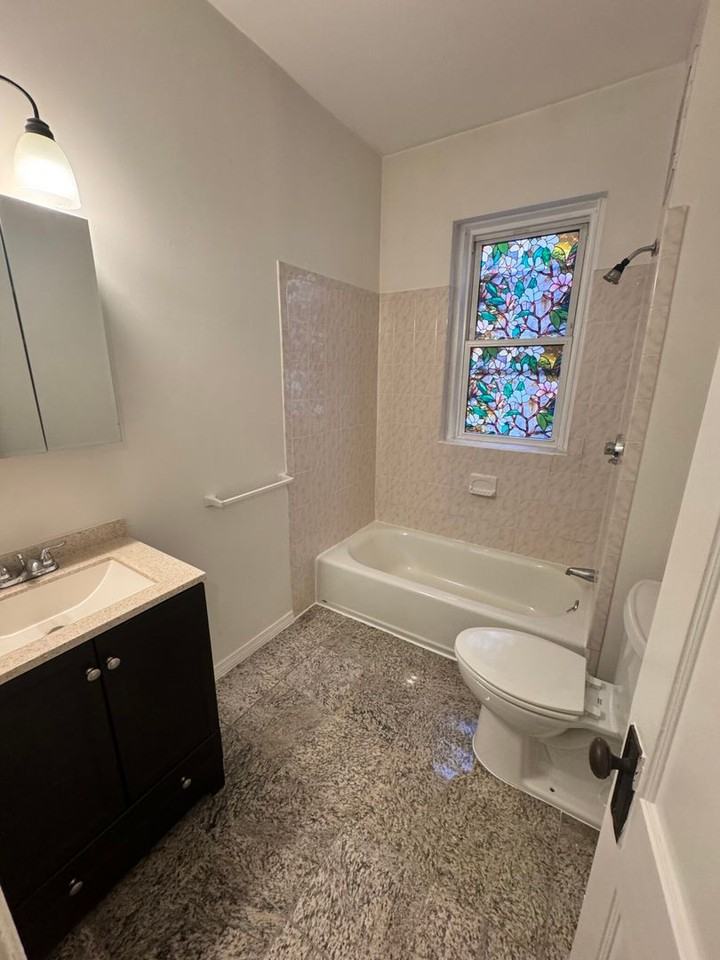 1187 Commonwealth Ave - Photo 6 of 6