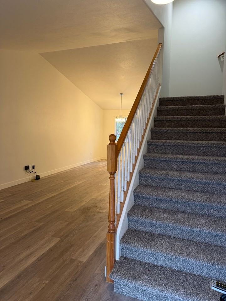 11112 North Waikiki Road - Photo 2 of 19