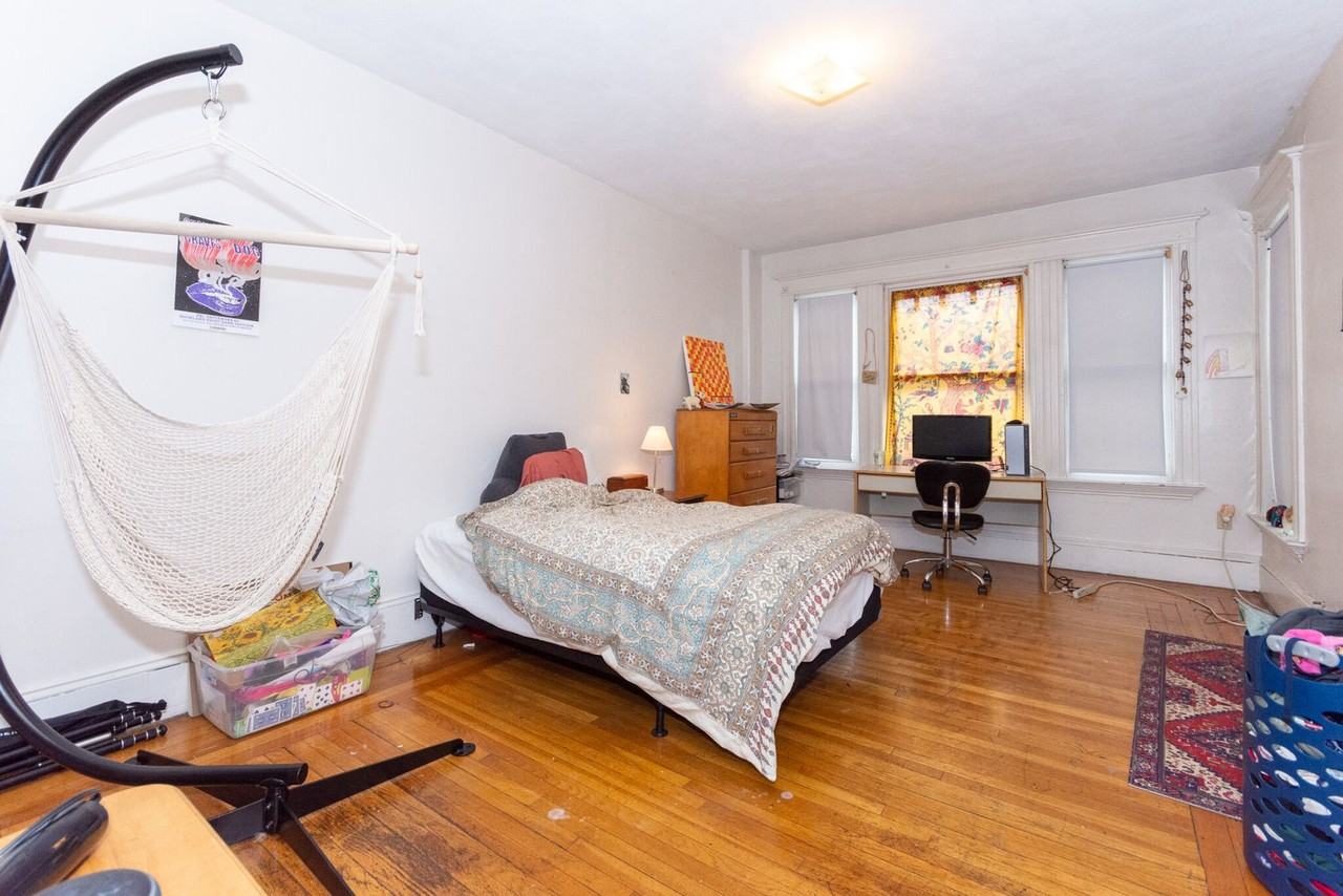 5 Ashford St - Photo 4 of 7