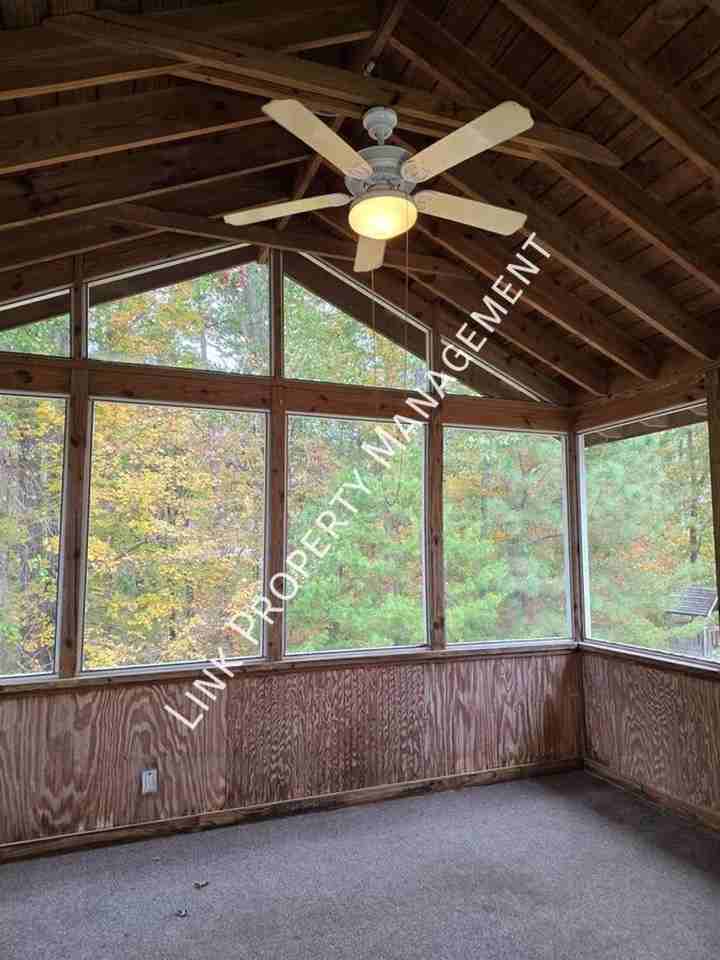 6383 Rim Crest Ln - Photo 7 of 48