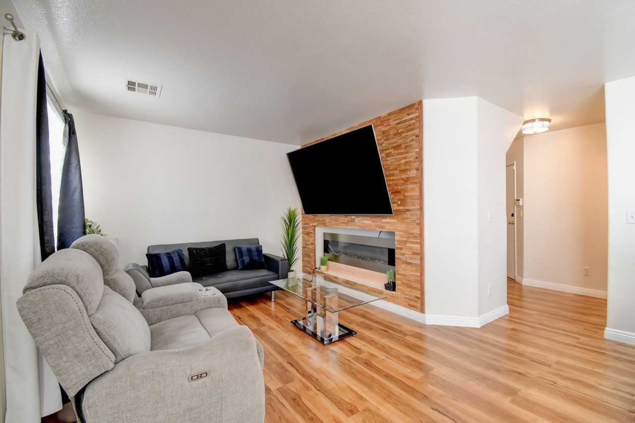 2529 Charleville Avenue #101 - Photo 3 of 17