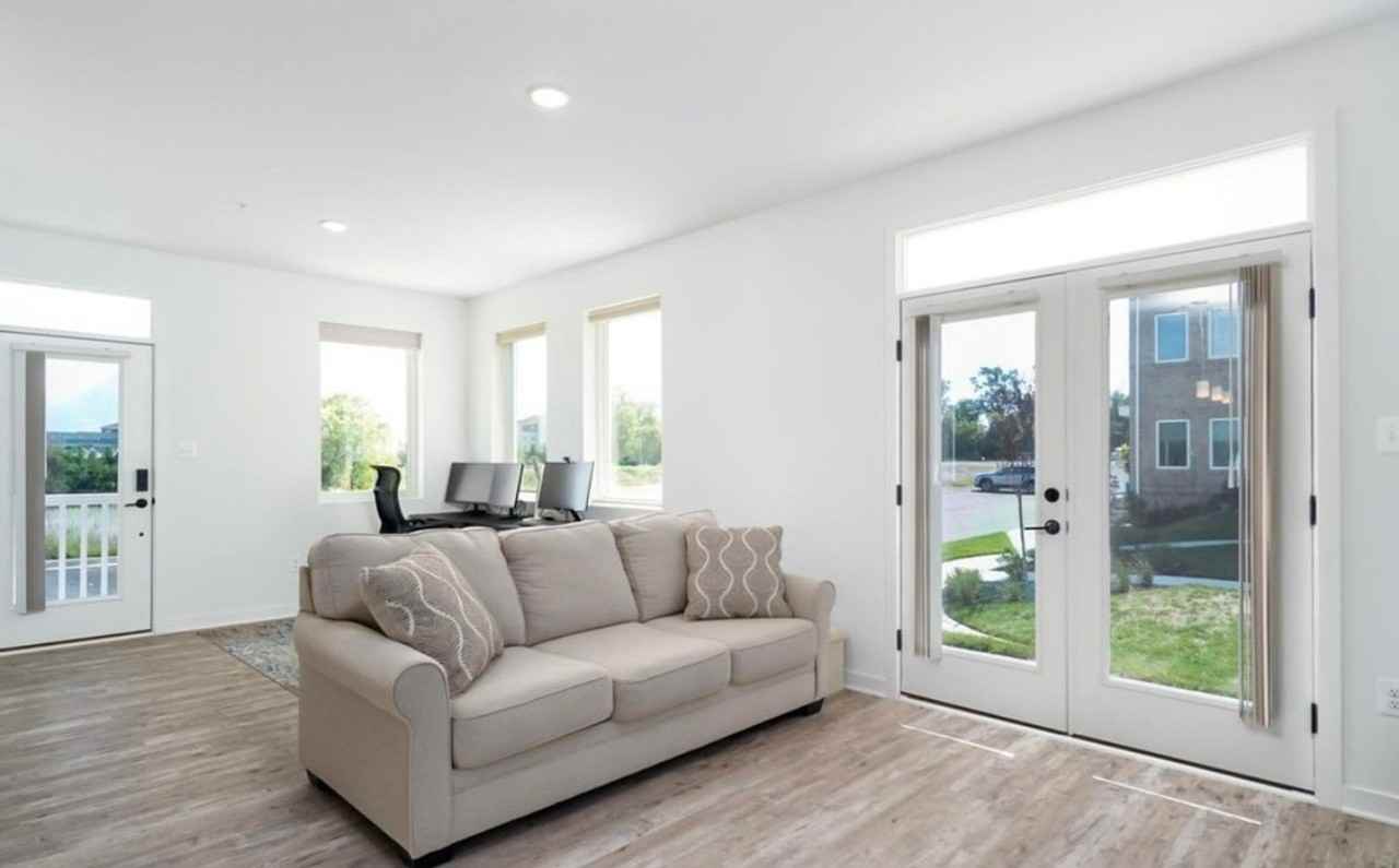 1618 Blacksmith Way - Photo 3 of 24