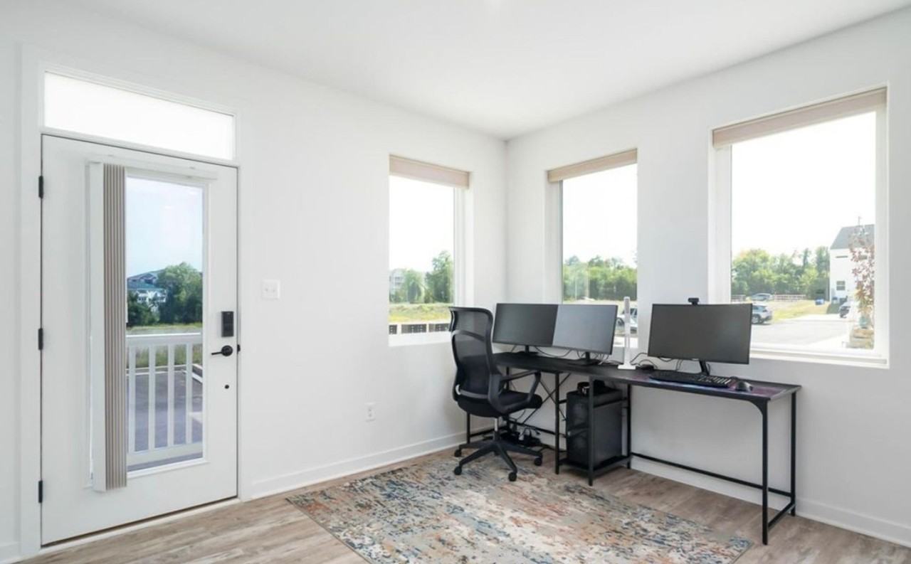 1618 Blacksmith Way - Photo 6 of 24