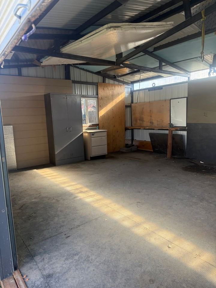 135 Flagstaff Way - Photo 3 of 14