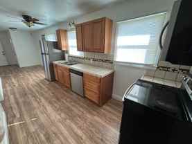 1002 W 6th St - Photo 1 of 1