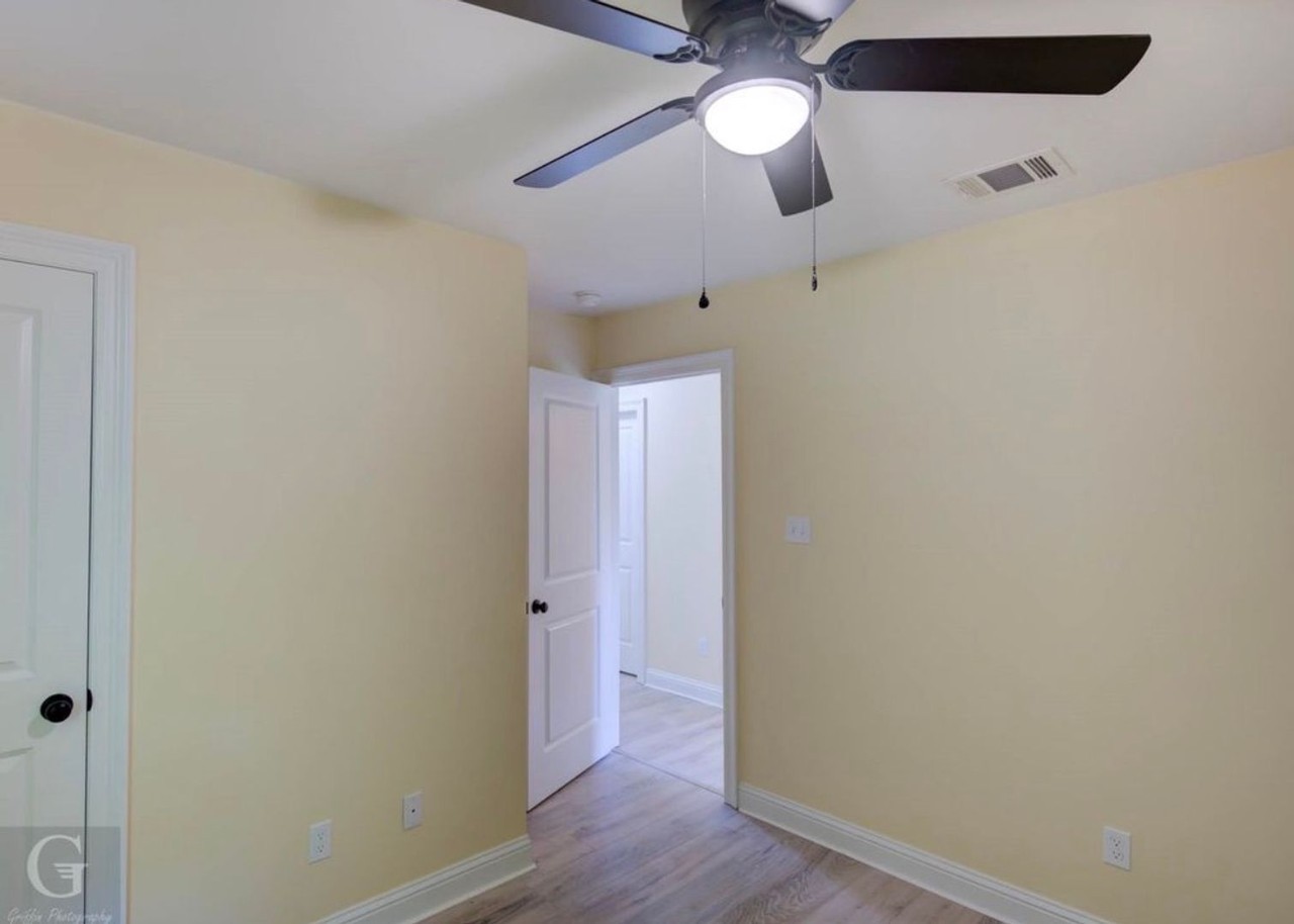 1314 Becky St - Photo 7 of 11