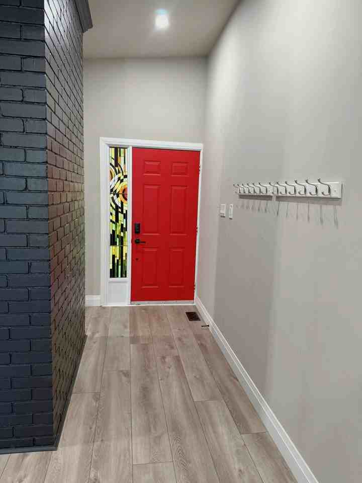 17 Naomee Crescent - Photo 2 of 18