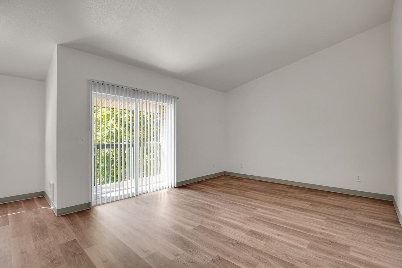 #294 FIELDSTONE APARTMENTS - Photo 2 of 27