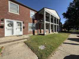 featured image of 1802 La Salle Place