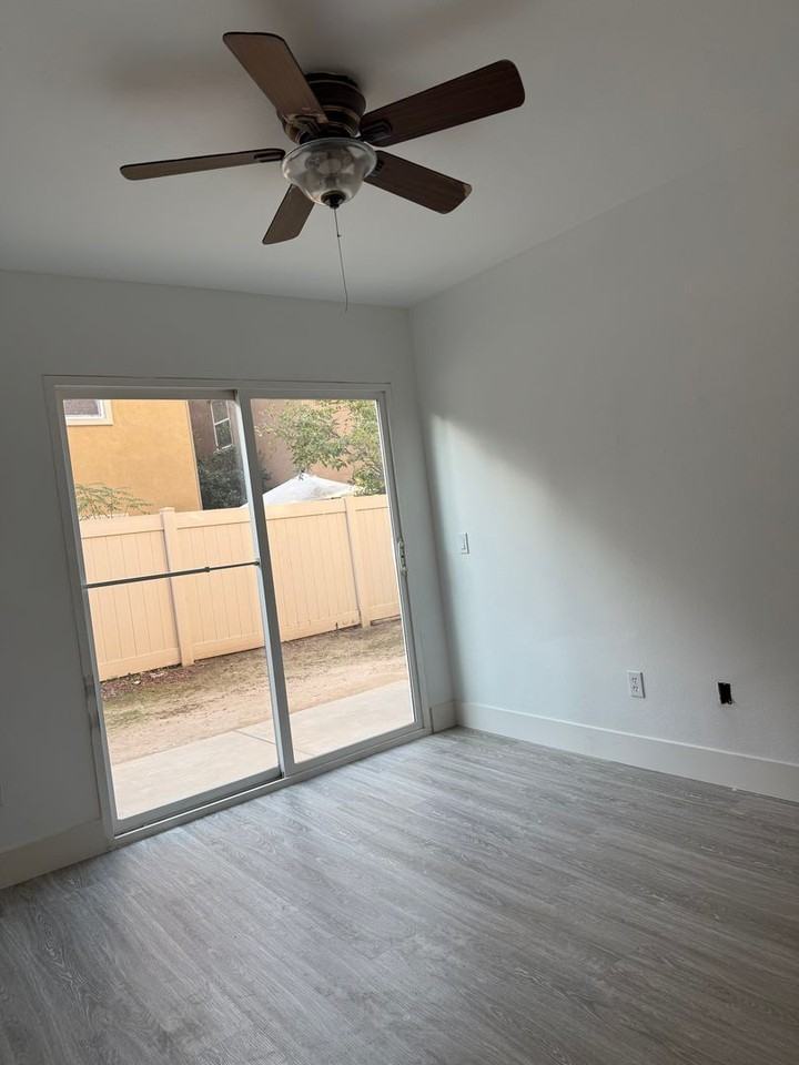 6840 De Celis Place #13 - Photo 7 of 7