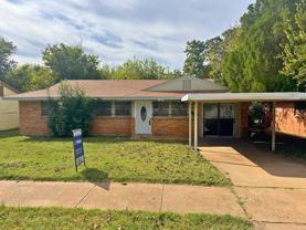 1512 Parkdale Dr - Photo 1 of 1