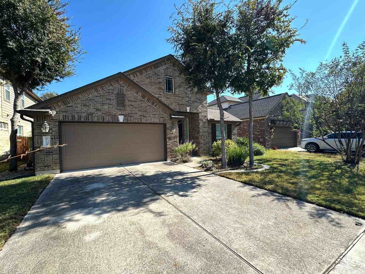 615 Spanish Mustang Dr - Photo 2 of 31