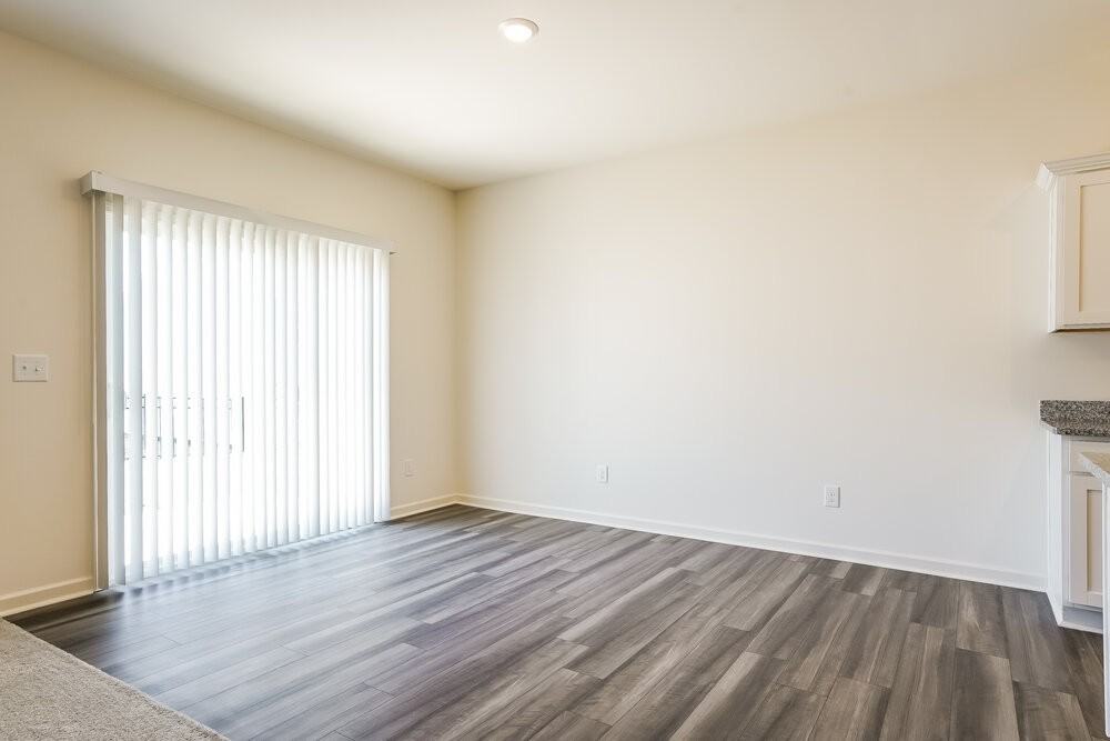 752 Shepard Rock Drive - Photo 6 of 17