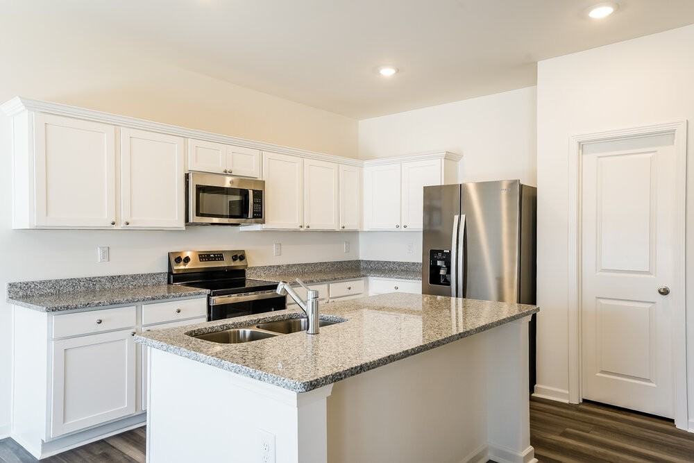 752 Shepard Rock Drive - Photo 7 of 17