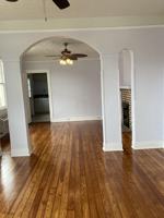 featured image of 2404 Jasmine St