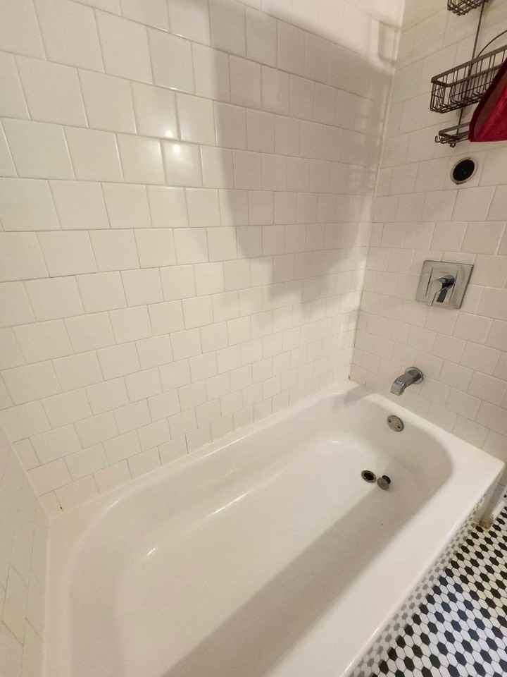 2404 Jasmine St - Photo 2 of 16