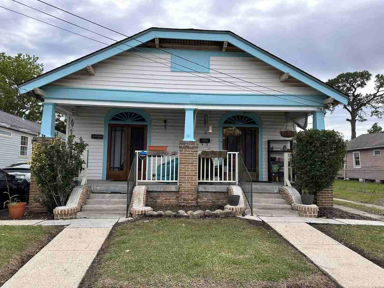 2404 Jasmine St - Photo 6 of 16