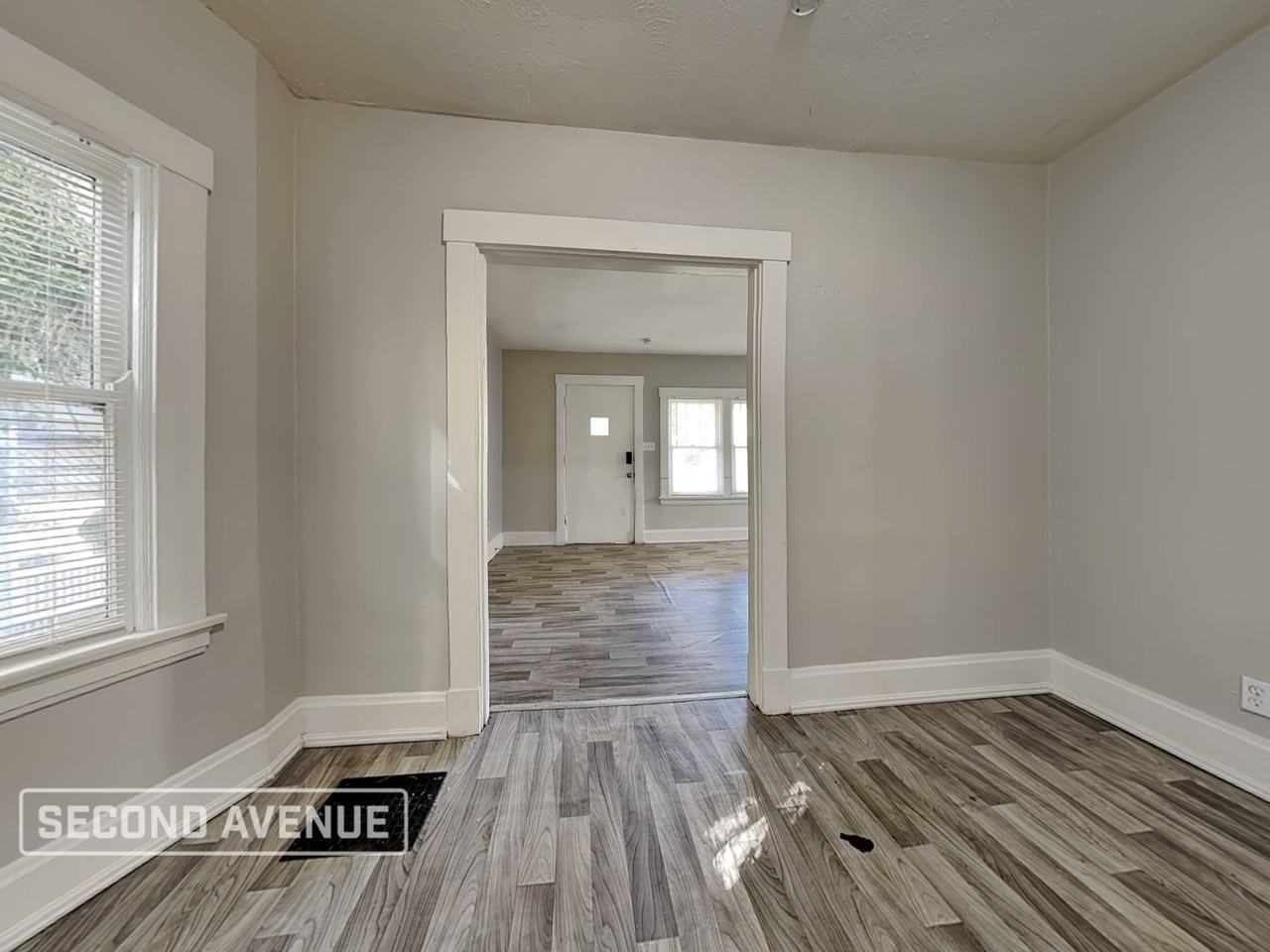 4692 Winton Rd - Photo 7 of 20