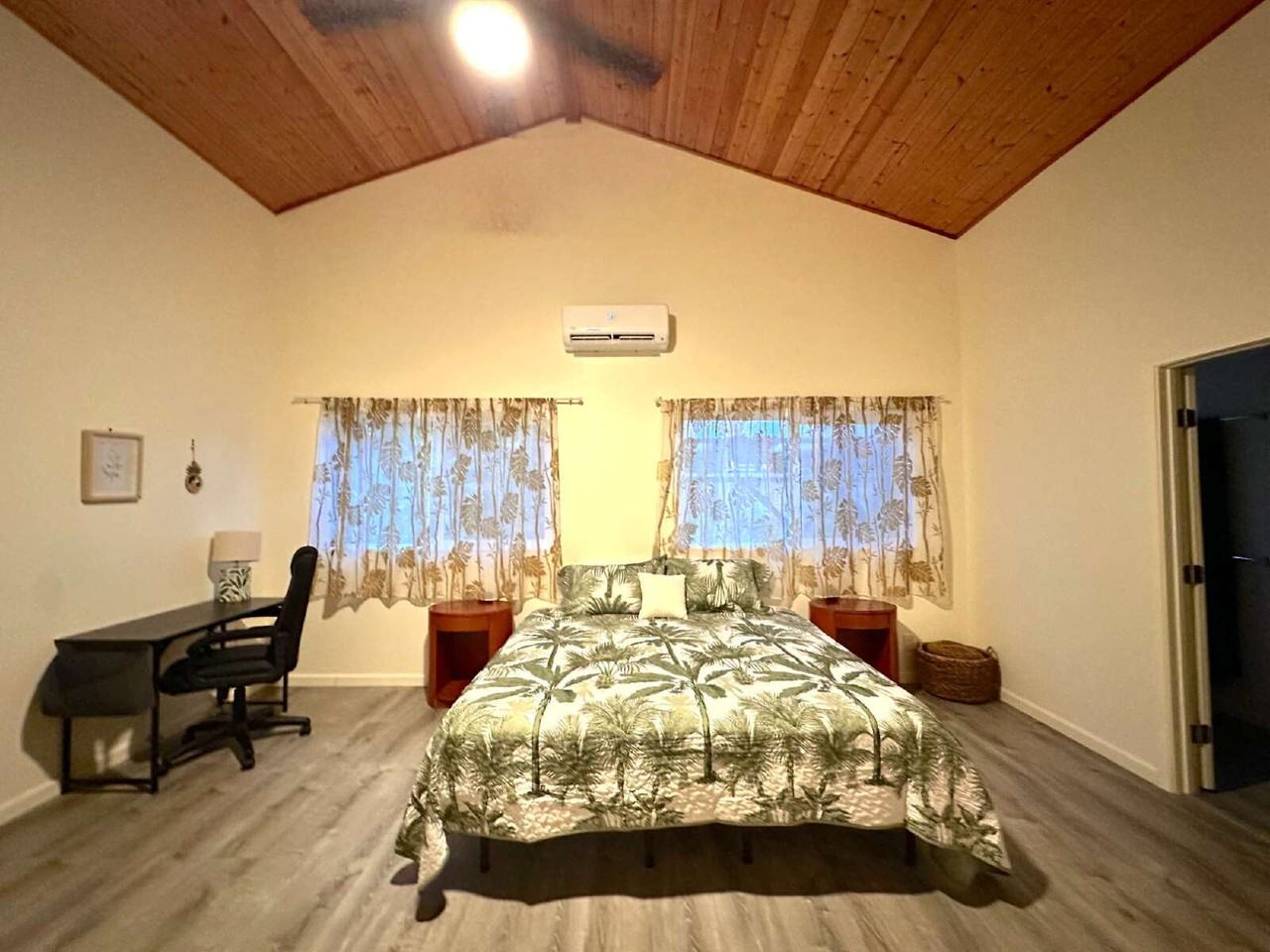 15-1898 5th Ave - Photo 4 of 10