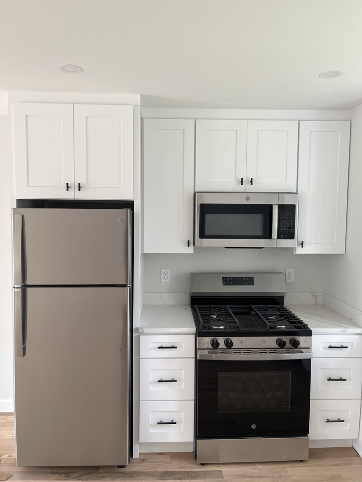 14 Taylor St #8 - Photo 2 of 12