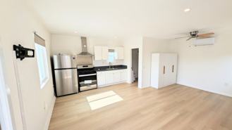 3942 N Conlon Ave ##B - Photo 1 of 1