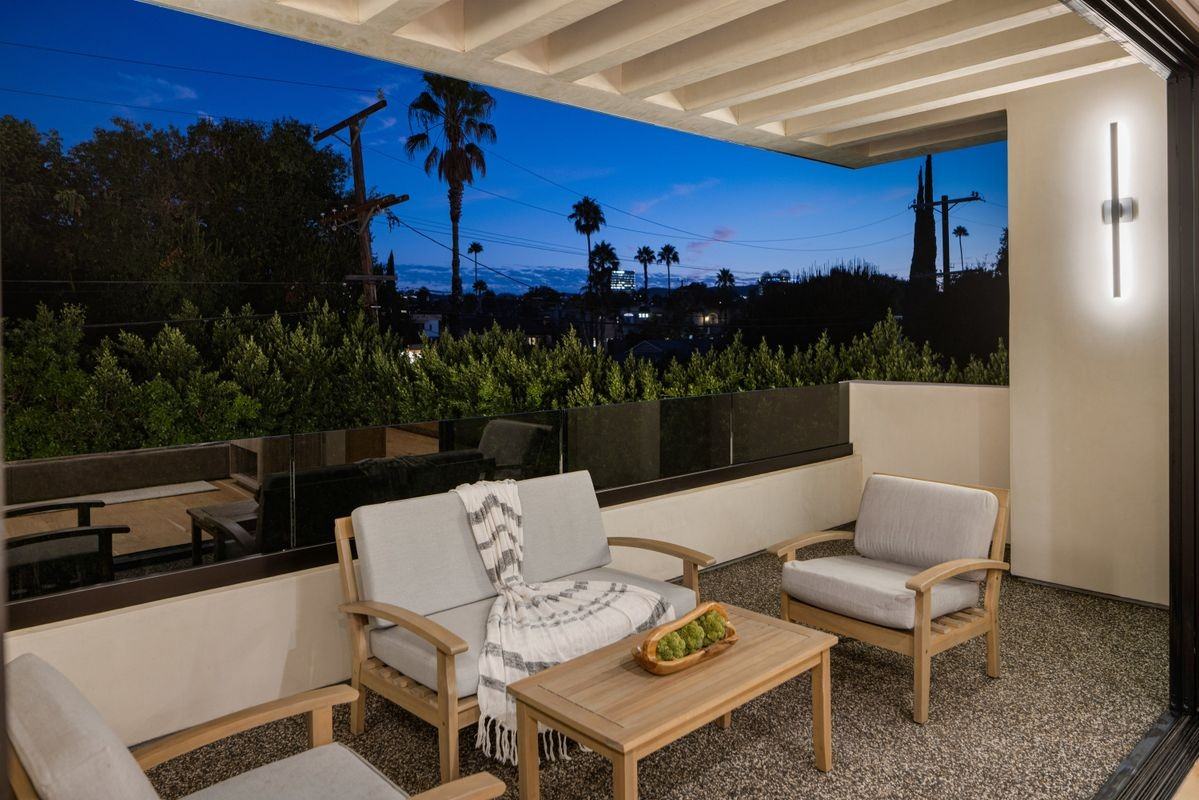 14822 Hesby St - Photo 3 of 16