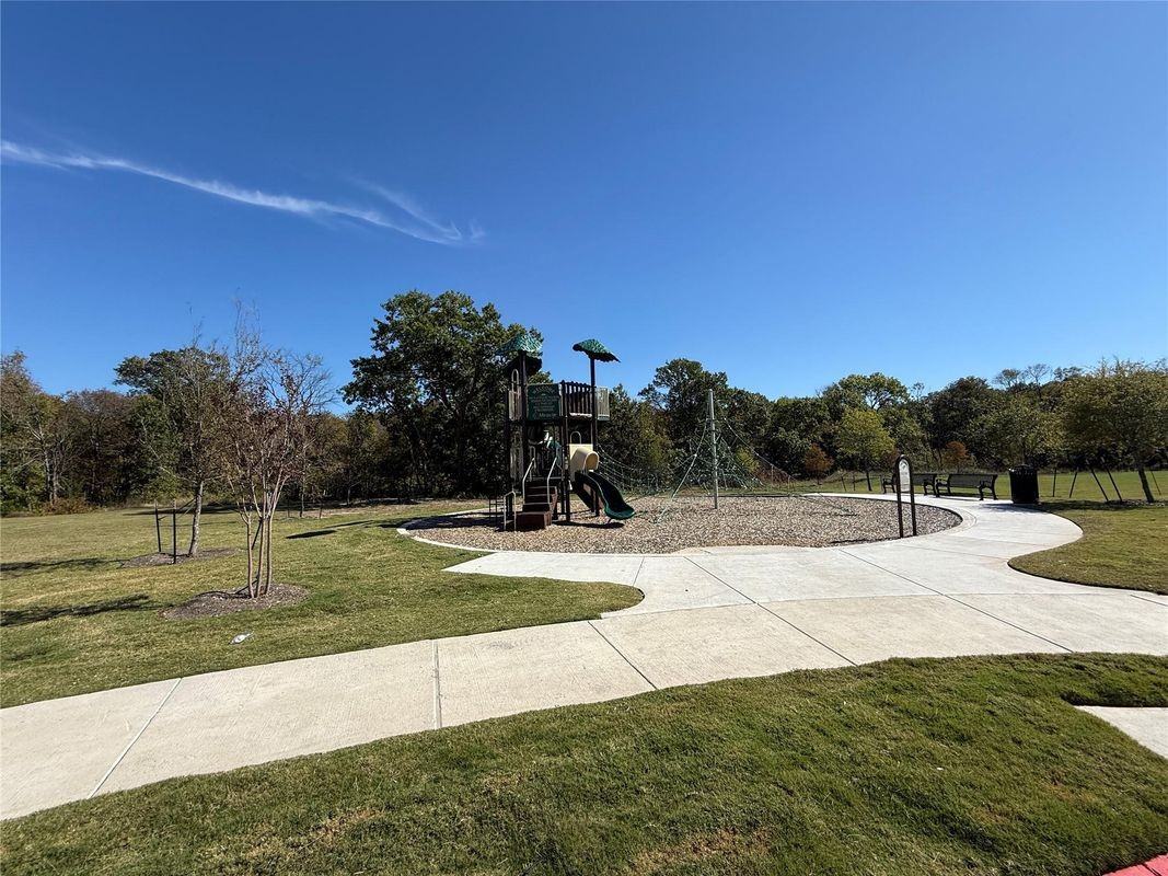 1808 Quaking Aspen Way - Photo 2 of 23