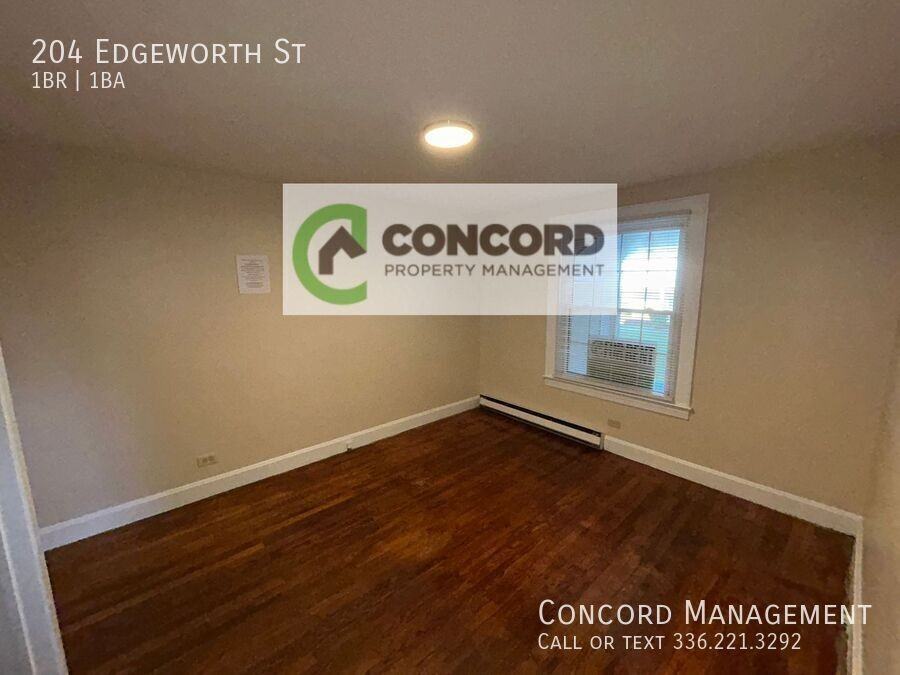 204 Edgeworth St - Photo 5 of 18