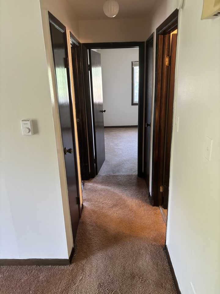 1900 Broadway St #1A - Photo 3 of 9