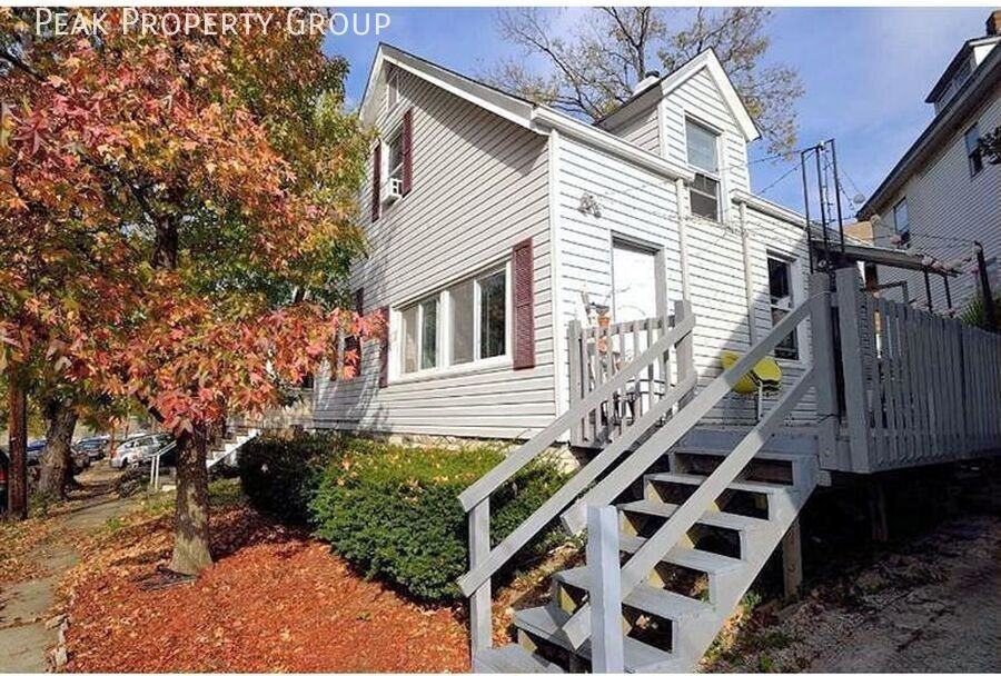 2538 Vestry Ave - Photo 2 of 3