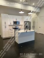 featured image of 805 North 4th Street #203