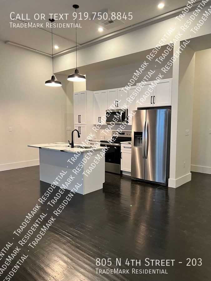 805 N 4th St #203 - Photo 2 of 14