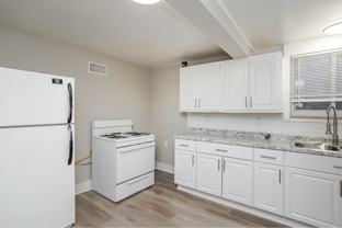 2146 Wyndhurst Rd #1 - Photo 1 of 1