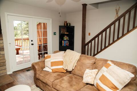 604 White Mountain Drive #504 - Photo 3 of 17