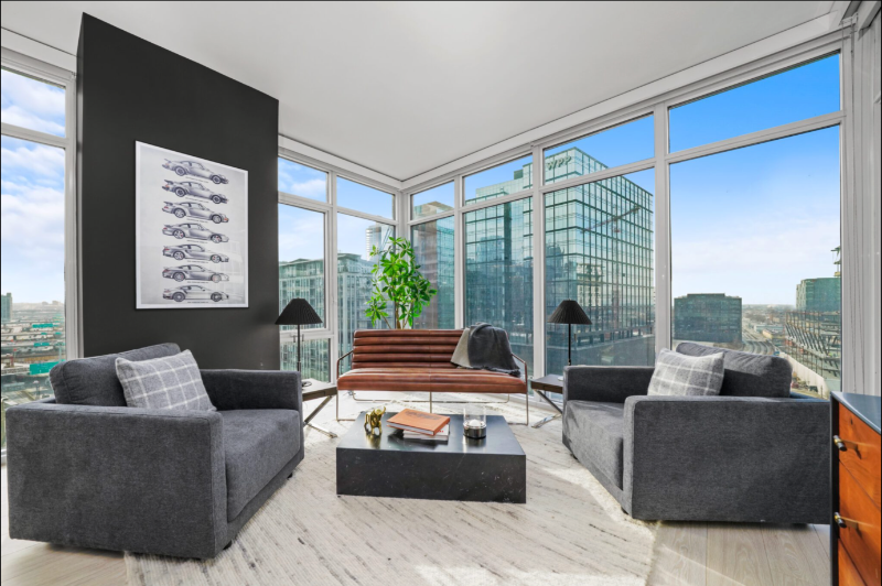 382 N Union Ave - Photo 4 of 20