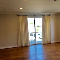 815 S Grand Ave - Photo 1 of 1