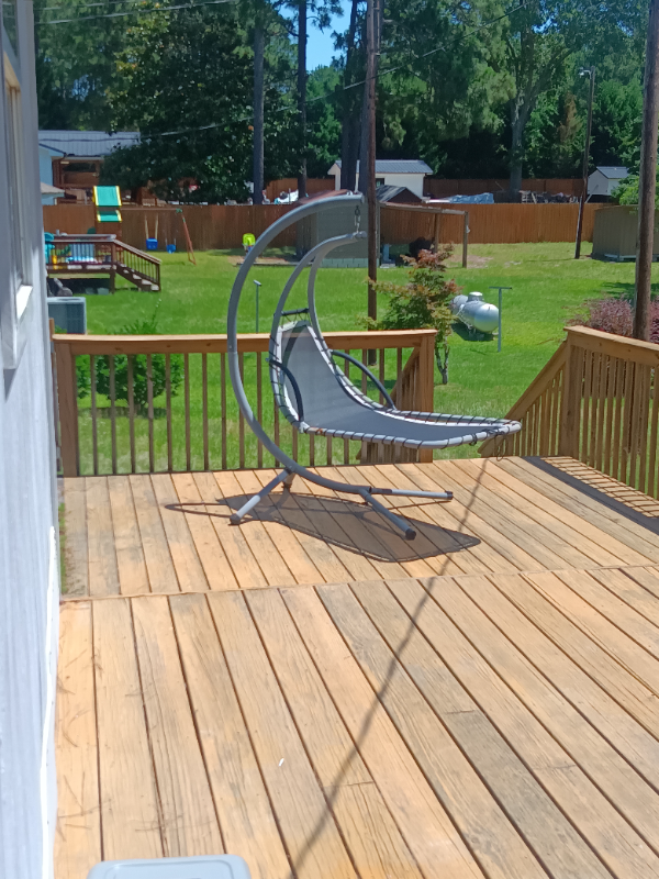 255 Rowe Ave - Photo 3 of 20