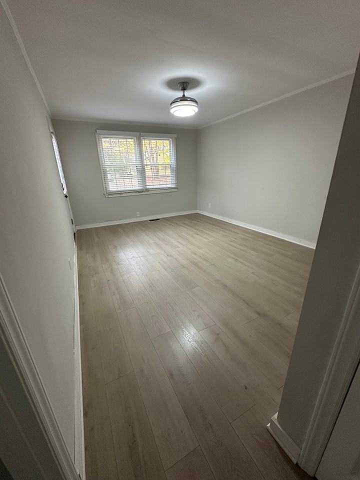 1400 Richmond Pl #1400 - Photo 4 of 18