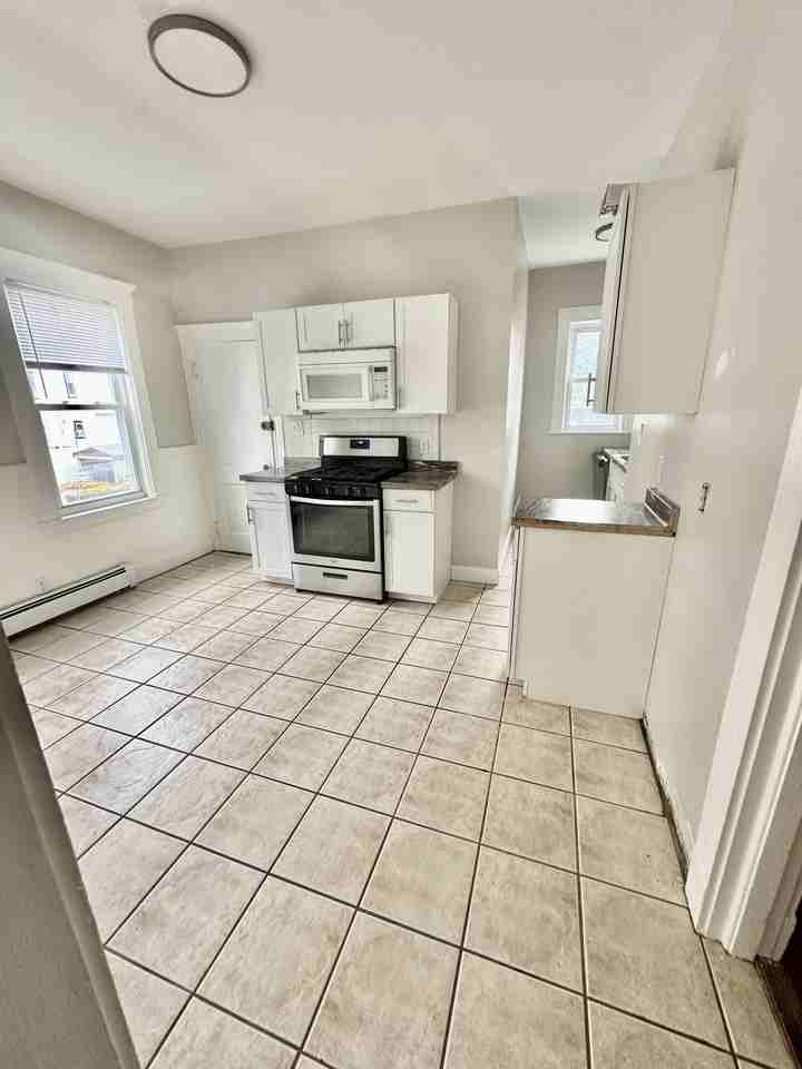 27 Nichols St #1 - Photo 2 of 11